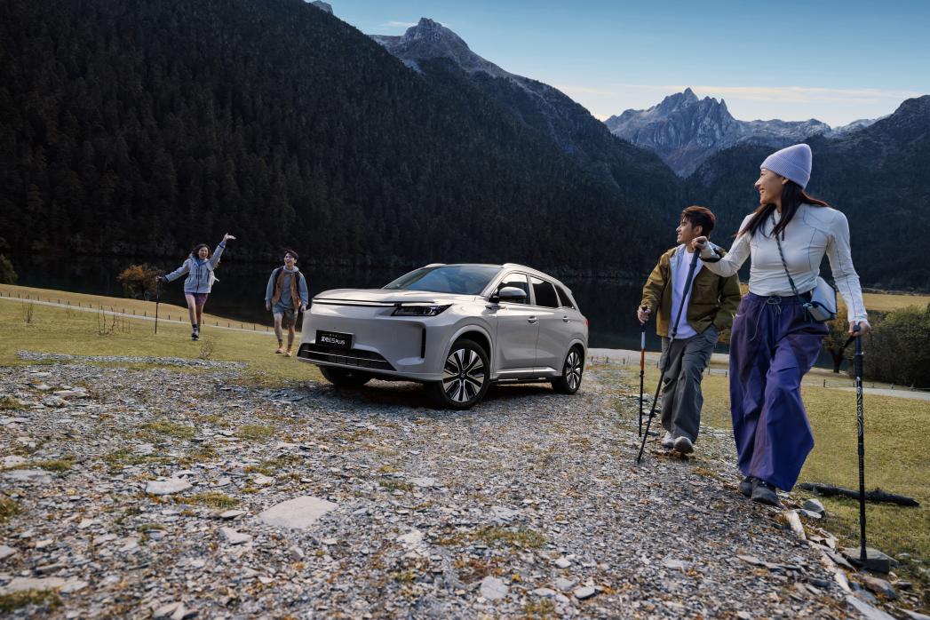 _DX_1364爬坡登山