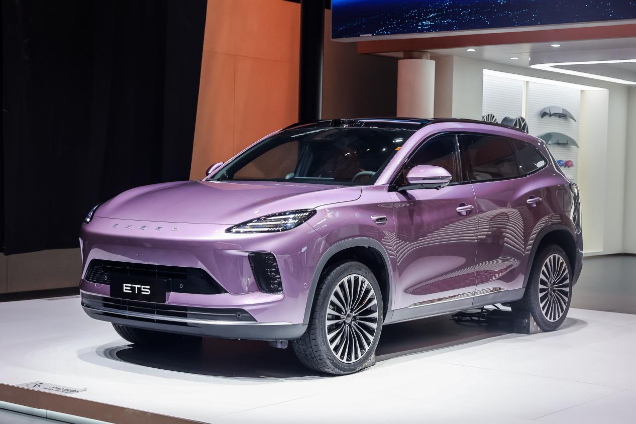 32099d42b6902f8cedfcee4c2dc3bc02